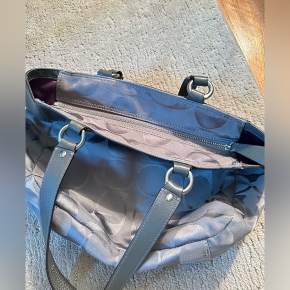 Coach Gray Studded Shoulder Bag! - Picture 7 of 7